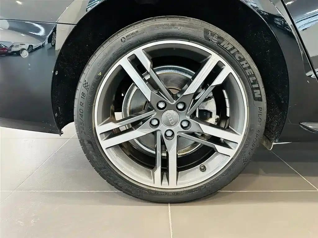 Audi A4L 2022 40 TFSI Luxury Dynamic — миниатюра 15