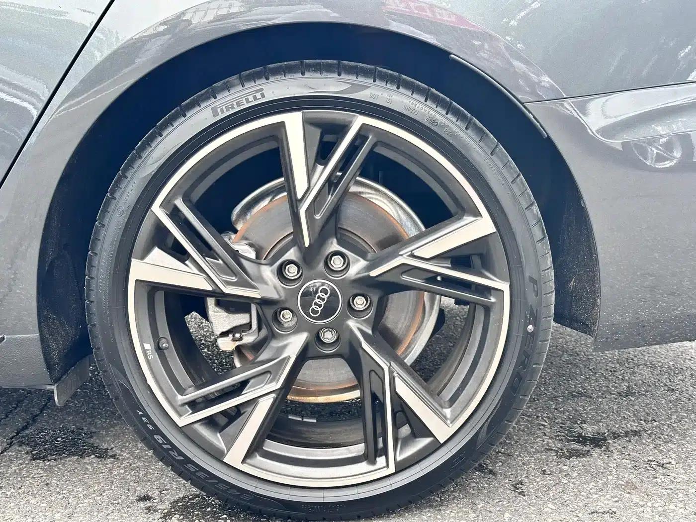 2024 Audi A4L 40 TFSI quattro RS Package (Sports Edition) — миниатюра 24