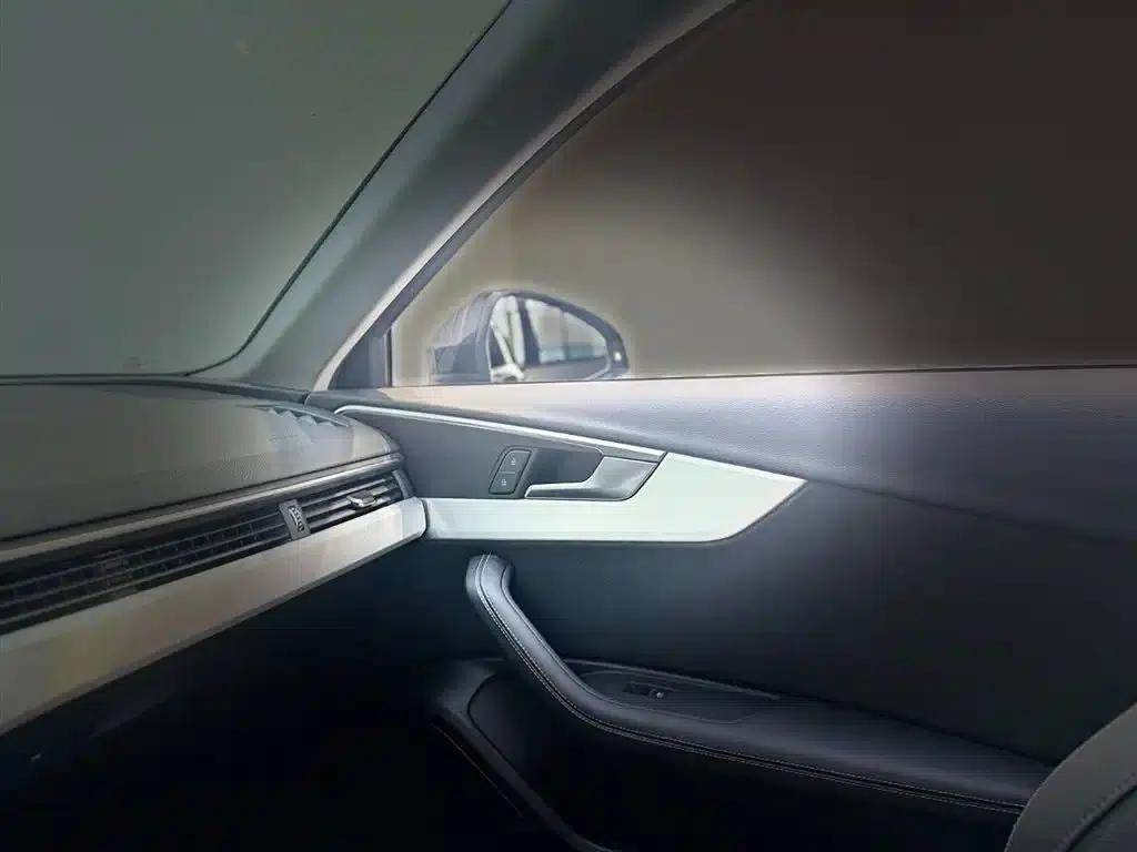 Audi A4L 2022 40 TFSI Luxury Dynamic — миниатюра 11