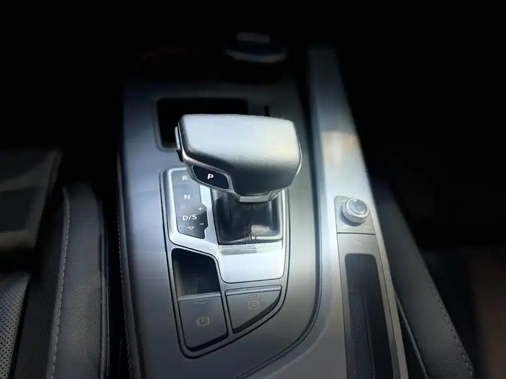 Audi A4L 2022 40 TFSI Luxury Dynamic — миниатюра 12