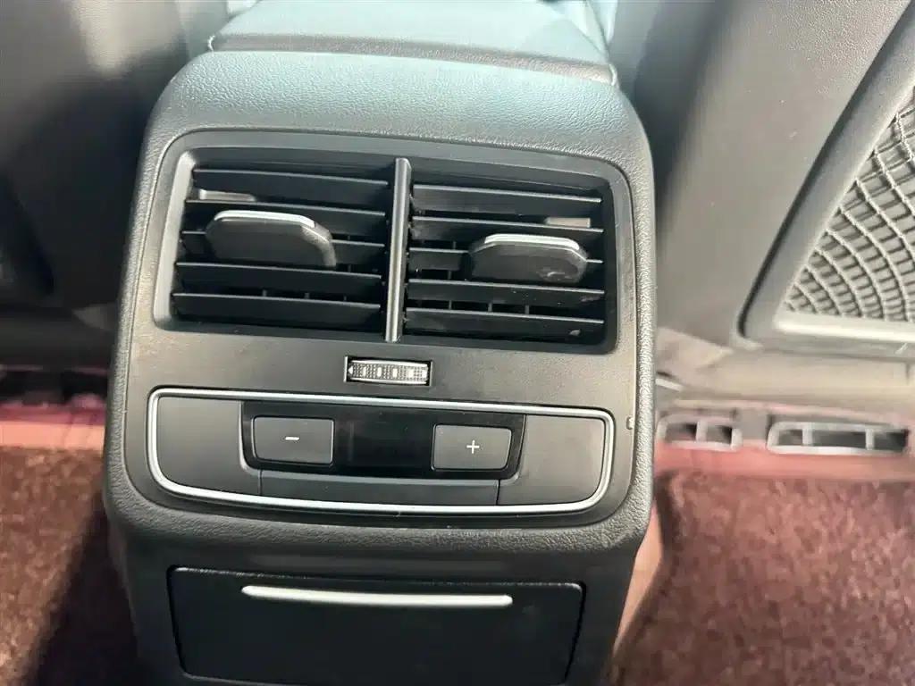 Audi A4L 2022 40 TFSI Luxury Dynamic — миниатюра 17