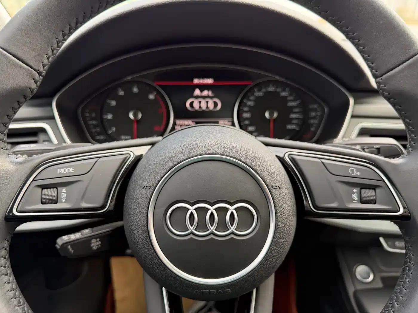 Audi A4L 2017 Plus 40 TFSI Fashion Edition — миниатюра 12