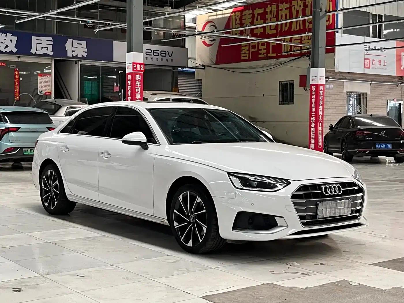Audi A4L 2022 40 TFSI Fashion Elegance — миниатюра 3