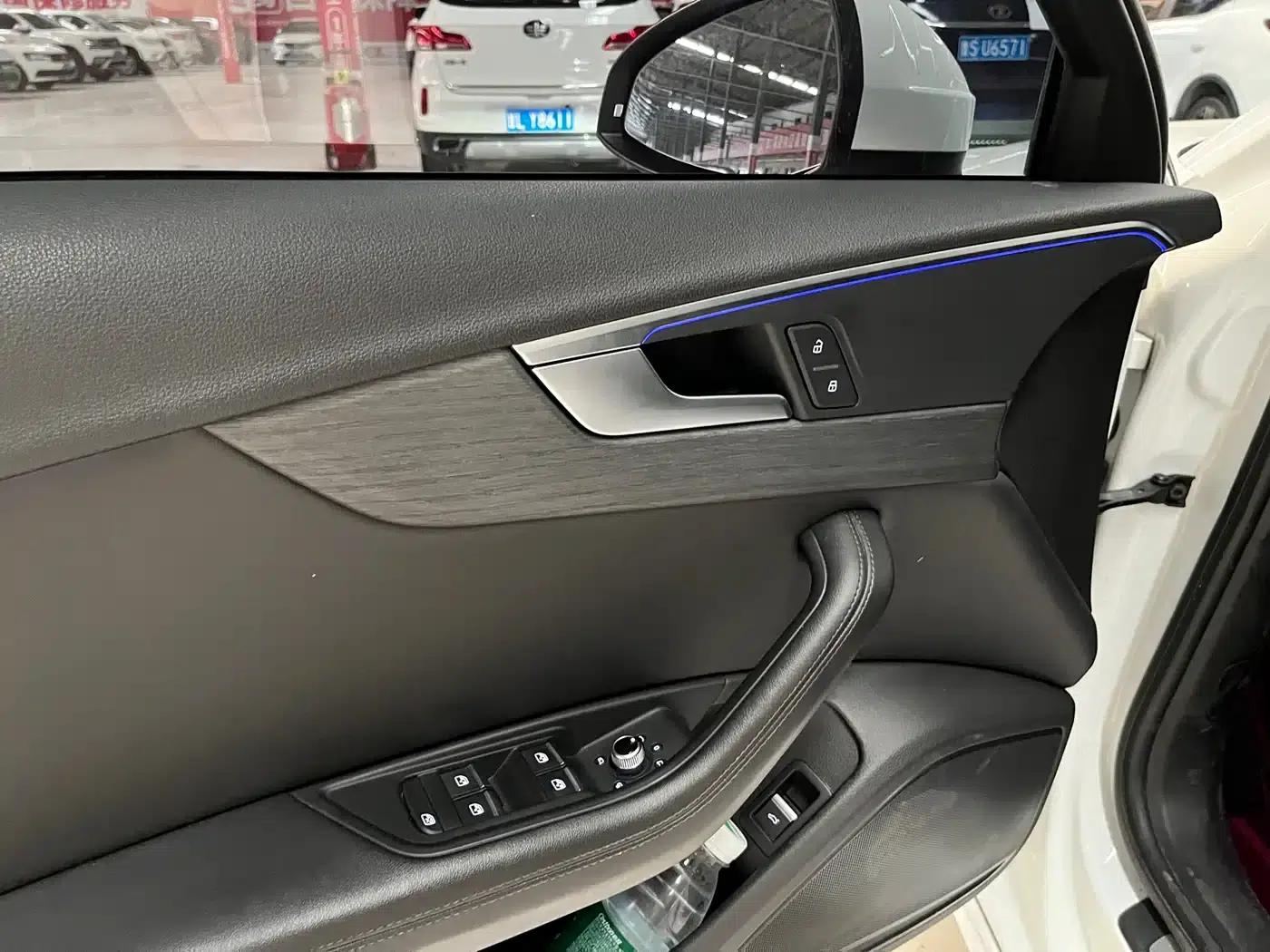 Audi A4L 2022 40 TFSI Fashion Elegance — миниатюра 6