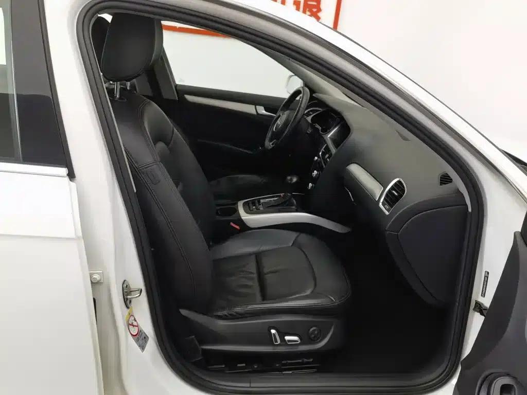 Audi A4L 2013 35 TFSI Automatic Standard Edition — миниатюра 23