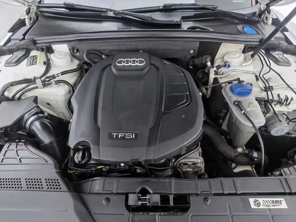 Audi A4L 2013 35 TFSI Automatic Standard Edition — миниатюра 6