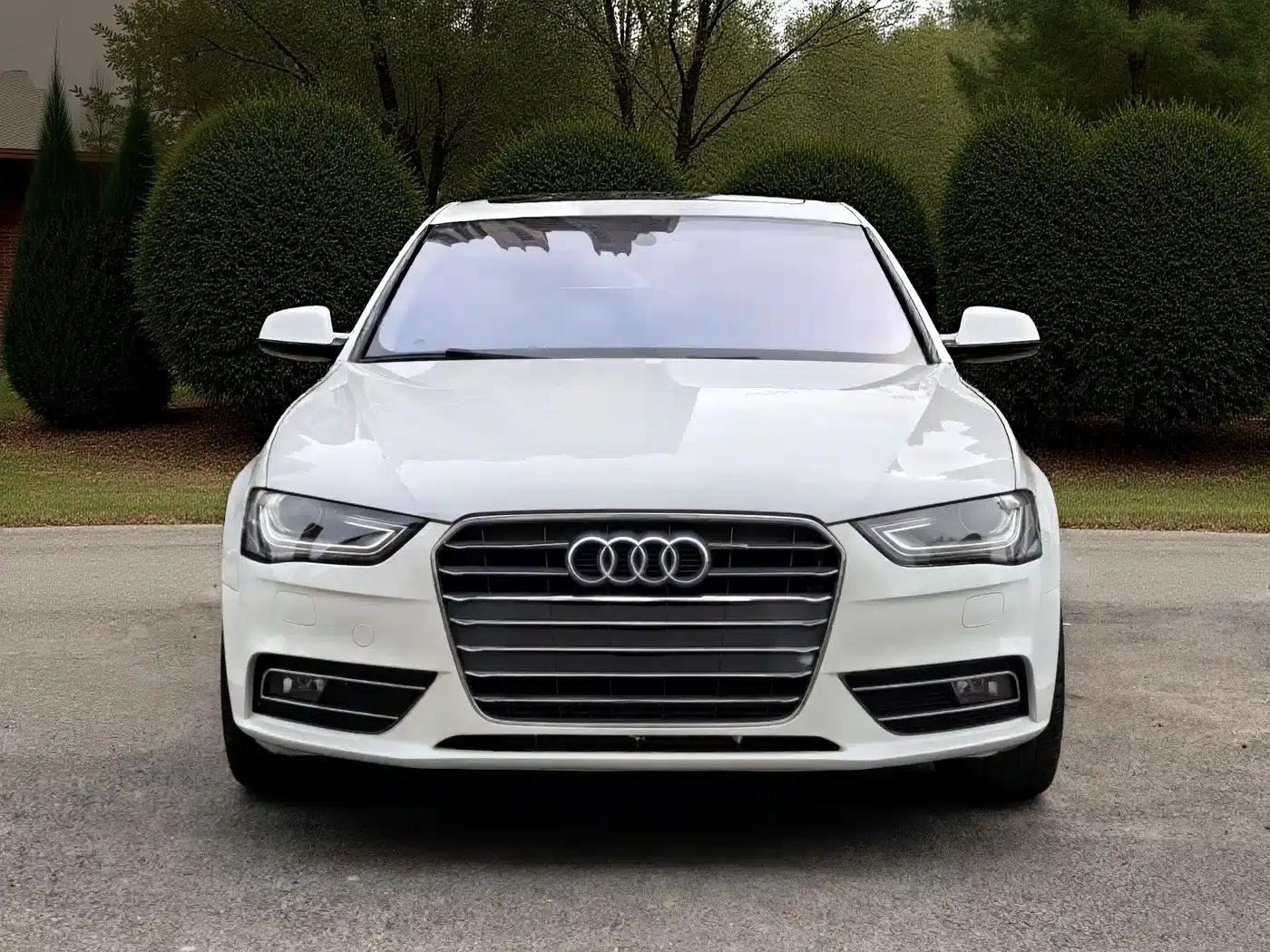 Audi A4L 2016 30 TFSI Classic Edition Automatic Comfort Model — миниатюра 2