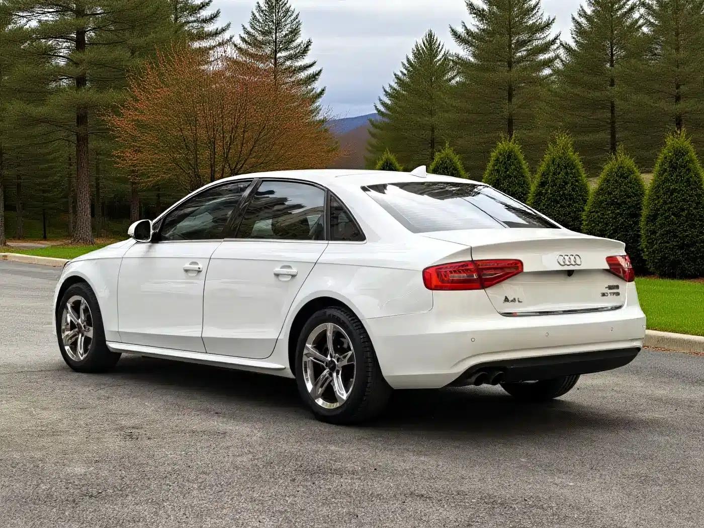 Audi A4L 2016 30 TFSI Classic Edition Automatic Comfort Model — миниатюра 4