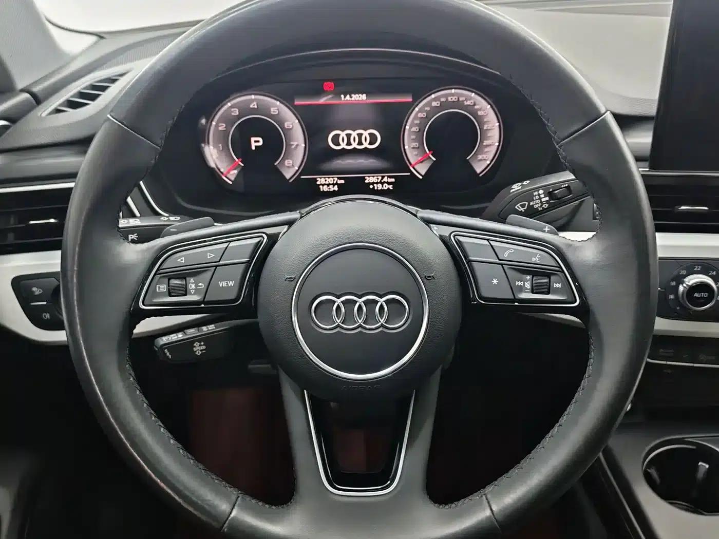 Audi A4L 2023 40 TFSI Fashion Dynamic Edition — миниатюра 11