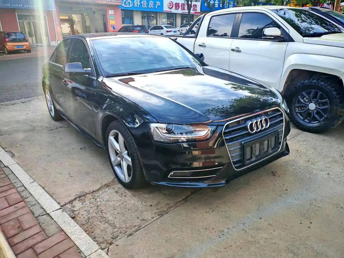 Audi A4L 2013 35 TFSI Automatic Standard Edition — миниатюра 3
