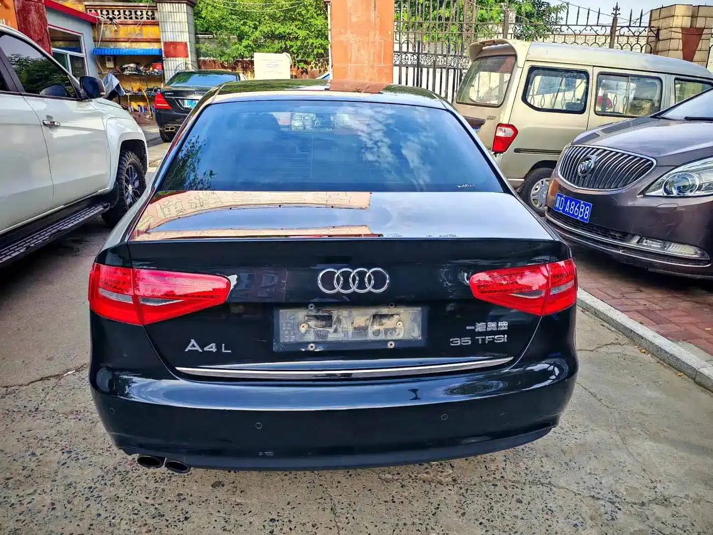 Audi A4L 2013 35 TFSI Automatic Standard Edition — миниатюра 5