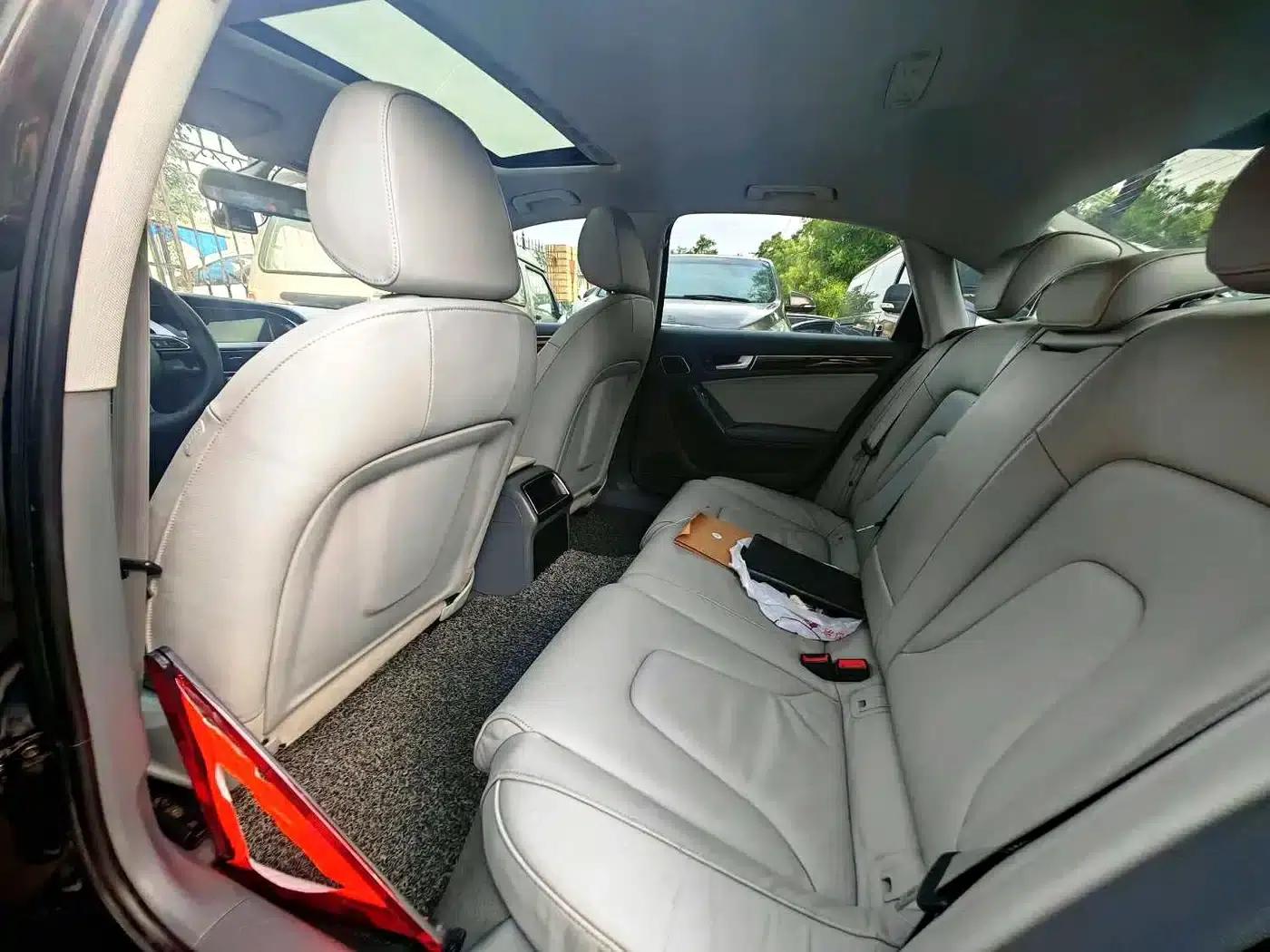 Audi A4L 2013 35 TFSI Automatic Standard Edition — миниатюра 8