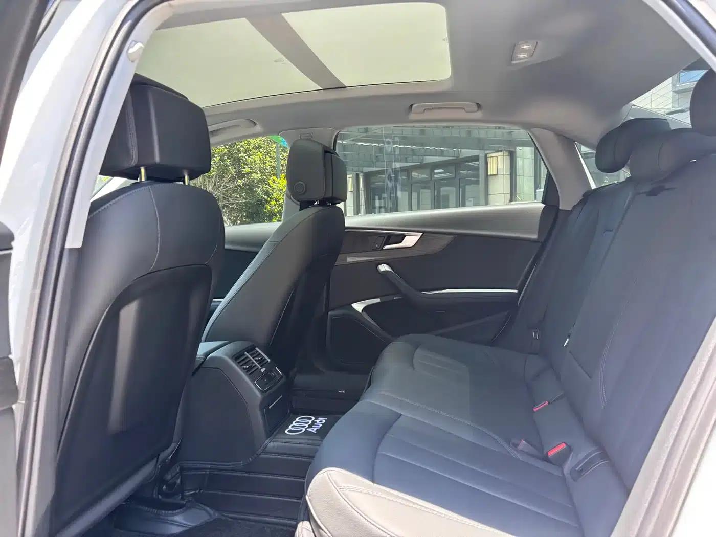 Audi A4L 2022 40 TFSI Fashion Dynamic Edition — миниатюра 13