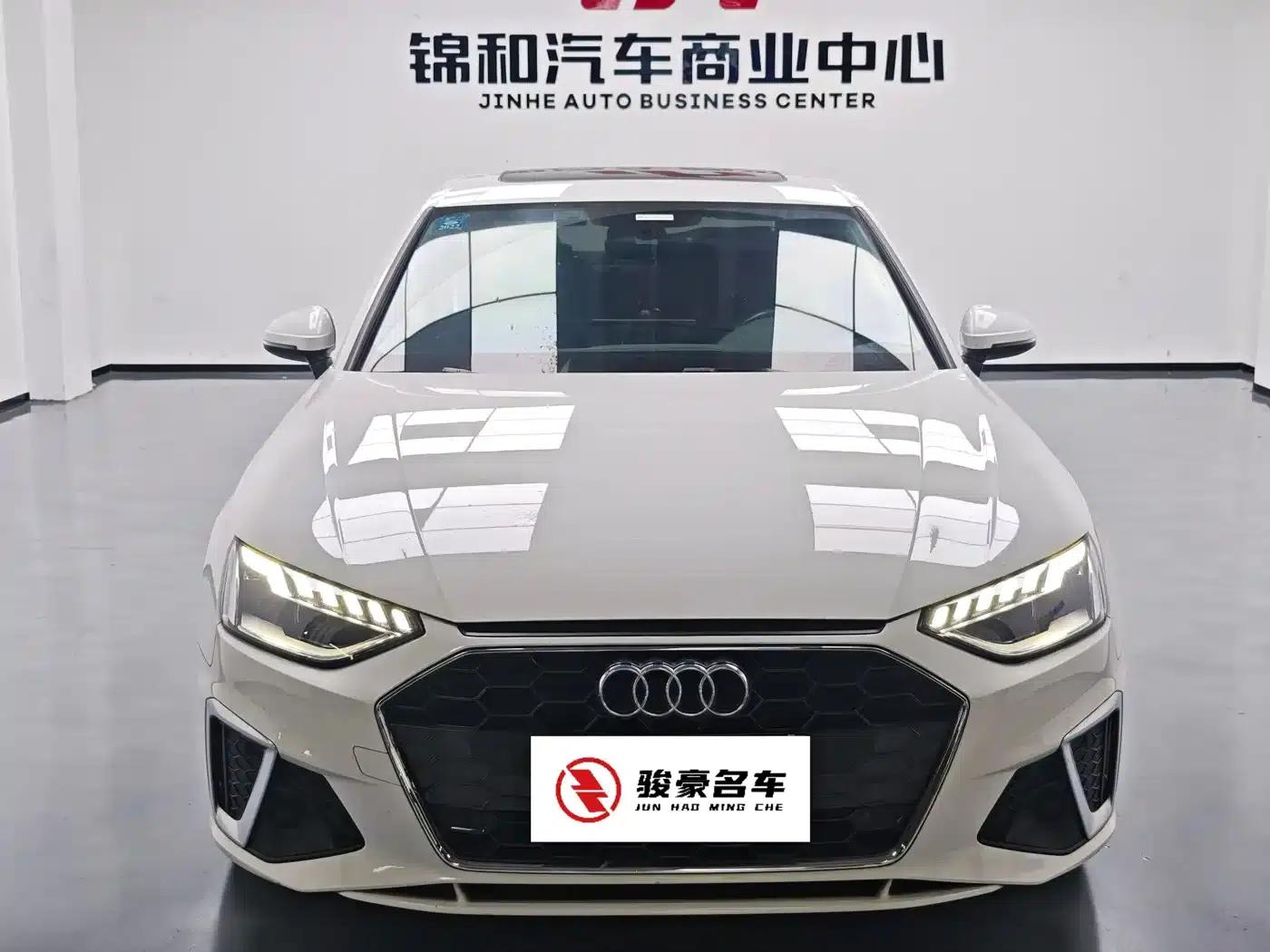 Audi A4L 2020 40 TFSI Fashion Dynamic Edition — миниатюра 2