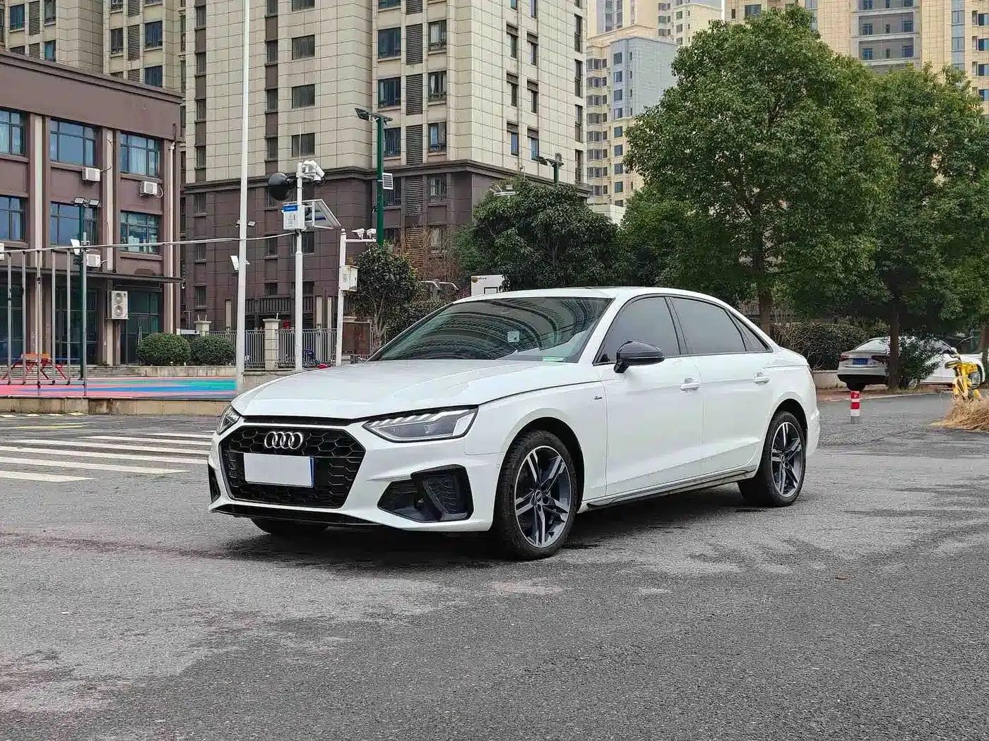 Audi A4L 2022 40 TFSI Luxury Dynamic — миниатюра 1
