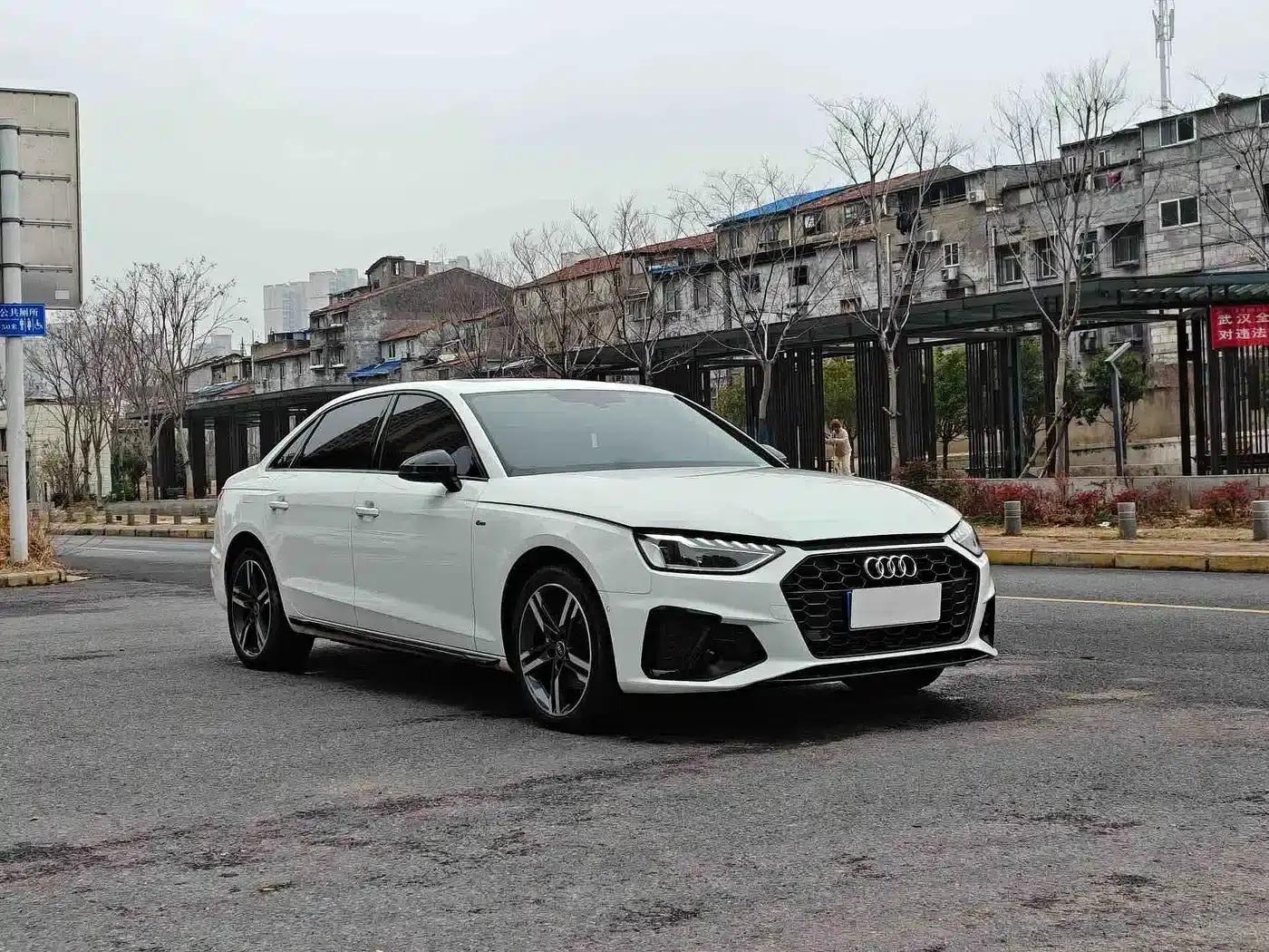 Audi A4L 2022 40 TFSI Luxury Dynamic — миниатюра 3