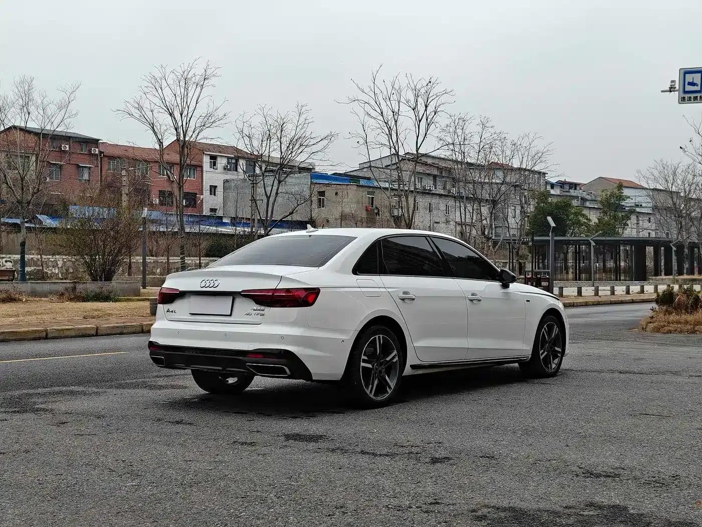Audi A4L 2022 40 TFSI Luxury Dynamic — миниатюра 9