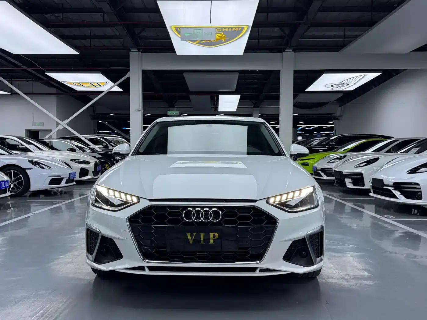 Audi A4L 2022 40 TFSI Fashion Dynamic Edition — миниатюра 2