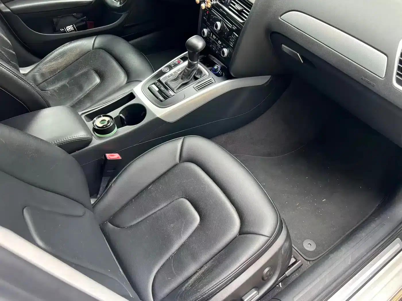 Audi A4L 2016 35 TFSI Classic Edition Automatic Standard Model — миниатюра 7
