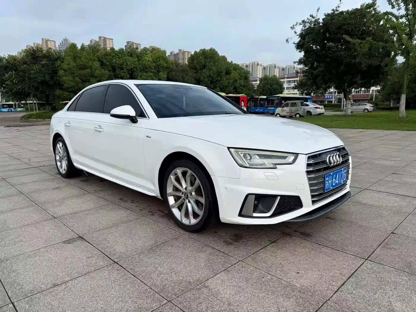 Audi A4L 2019 40 TFSI Fashion Edition (China VI Emission Standard) — миниатюра 1