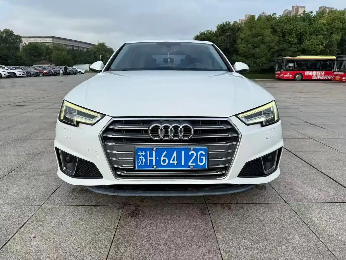 Audi A4L 2019 40 TFSI Fashion Edition (China VI Emission Standard) — миниатюра 2