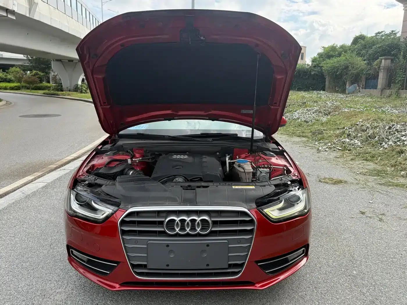 Audi A4L 2013 35 TFSI Automatic Standard Edition — миниатюра 19