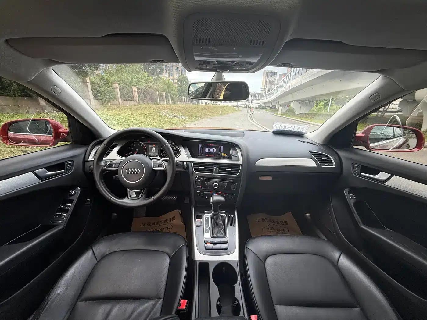 Audi A4L 2013 35 TFSI Automatic Standard Edition — миниатюра 10
