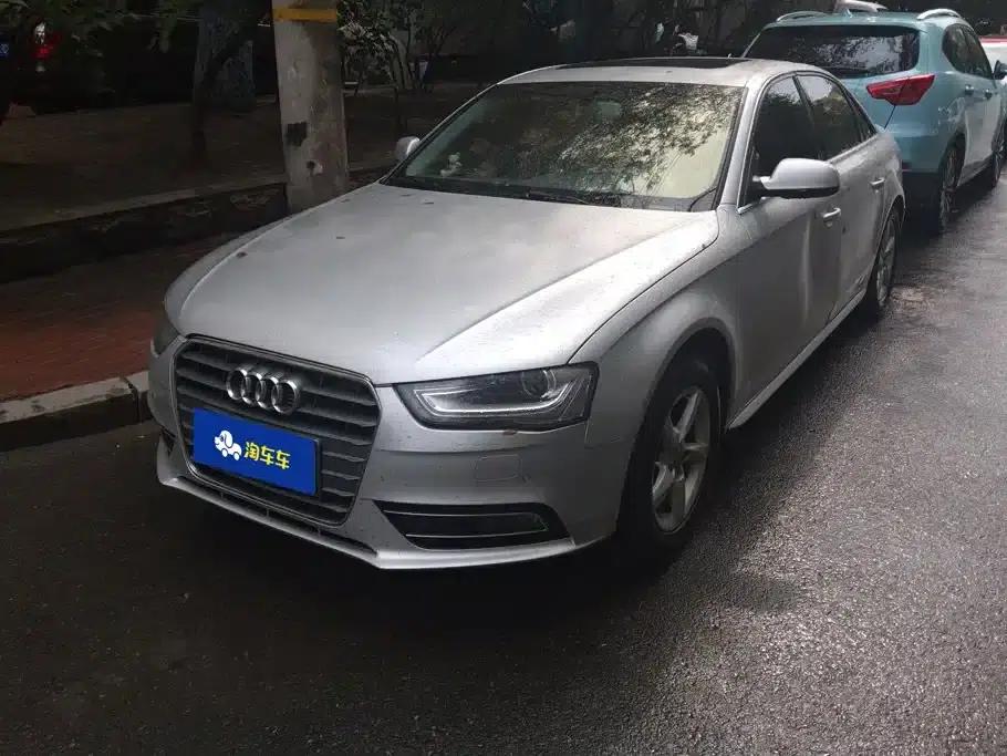 Audi A4L 2013 35 TFSI Automatic Comfort — миниатюра 1
