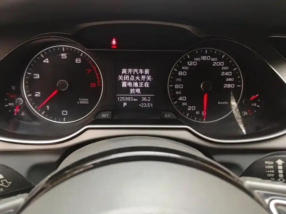 Audi A4L 2013 35 TFSI Automatic Comfort — миниатюра 14