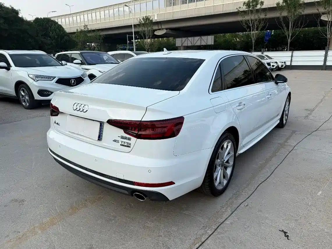Audi A4L 2018 30th Anniversary Edition 45 TFSI quattro Individual Sport Edition — миниатюра 10