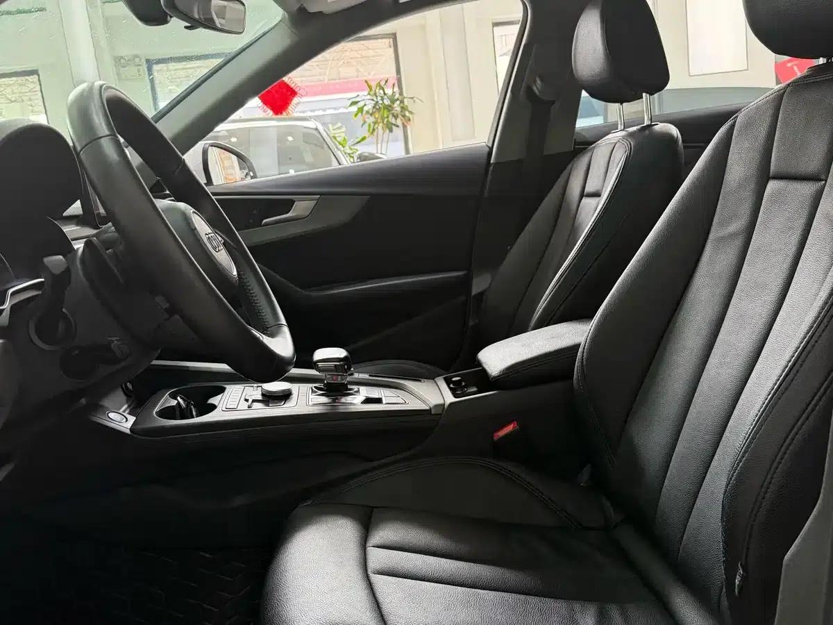 Audi A4L 2018 30th Anniversary Edition 40 TFSI Progressive — миниатюра 4