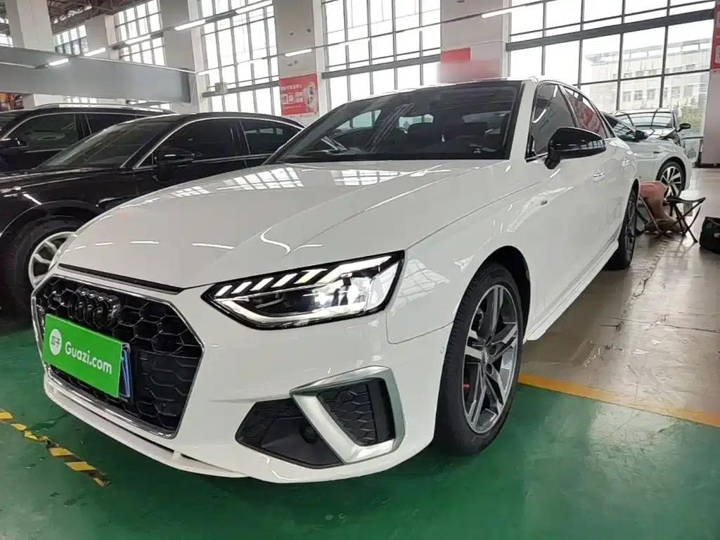 Audi A4L 2020 40 TFSI quattro Luxury Dynamic — миниатюра 2