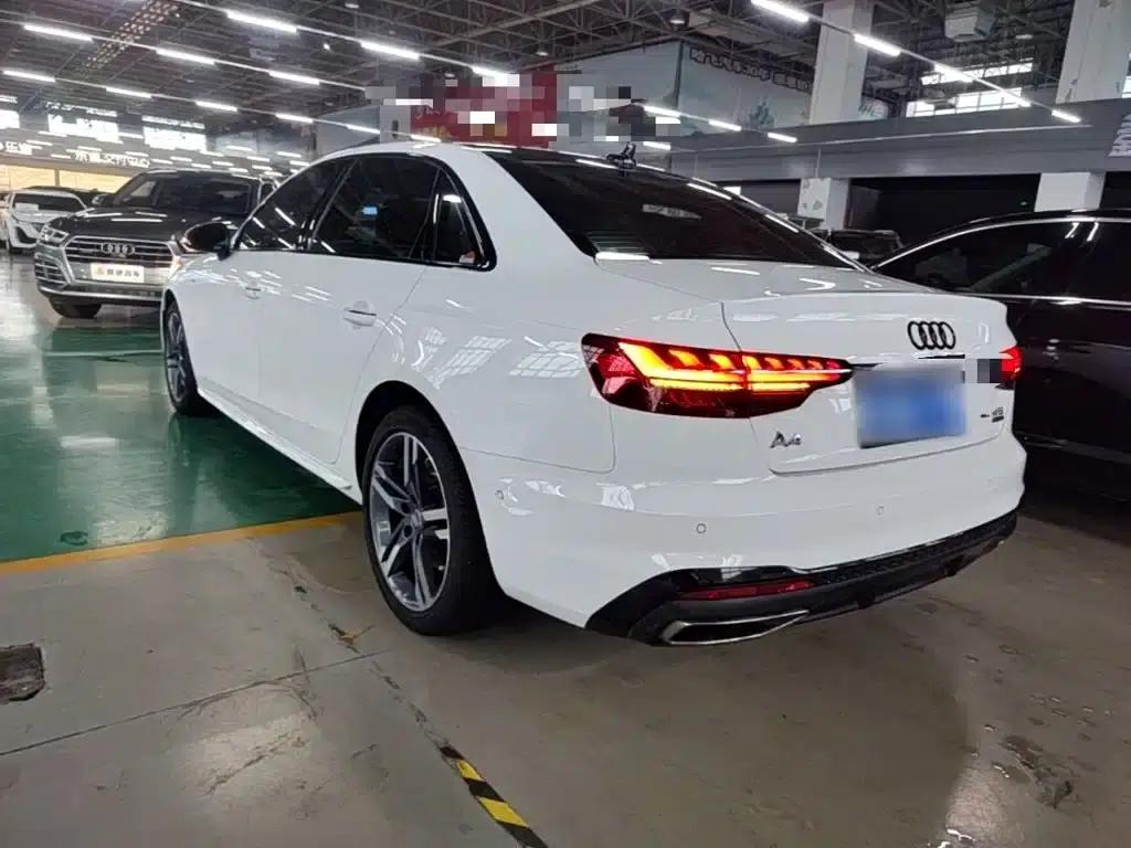 Audi A4L 2020 40 TFSI quattro Luxury Dynamic — миниатюра 5