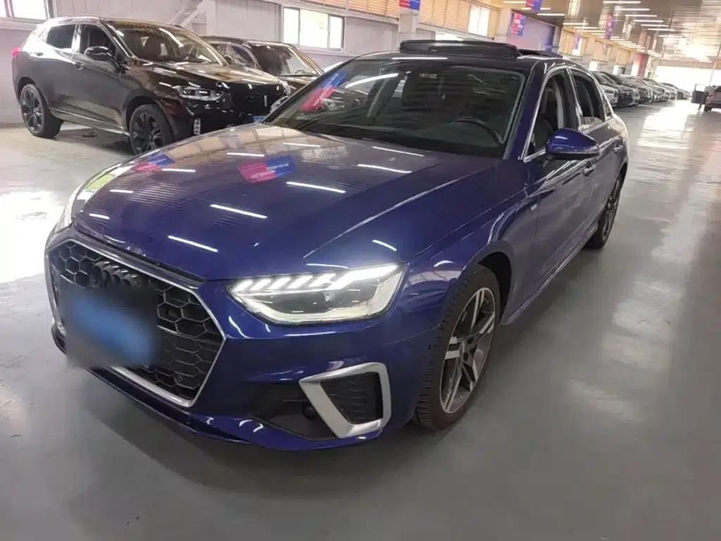 Audi A4L 2020 40 TFSI Luxury Dynamic — миниатюра 1