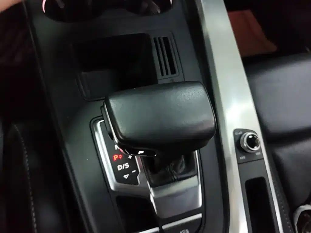 Audi A4L 2020 40 TFSI Luxury Dynamic — миниатюра 14