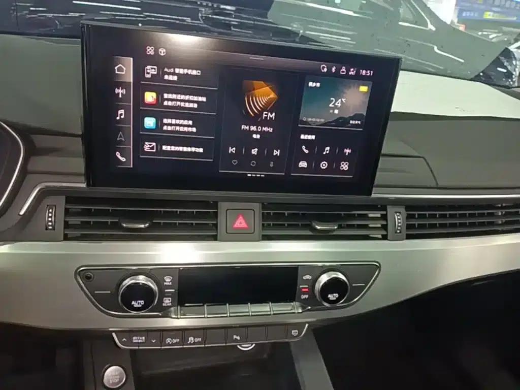 Audi A4L 2020 40 TFSI Fashion Dynamic Edition — миниатюра 13