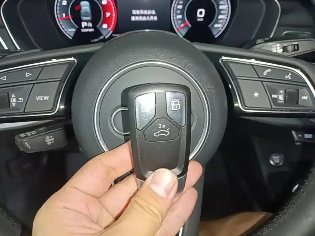 Audi A4L 2020 40 TFSI Fashion Dynamic Edition — миниатюра 9