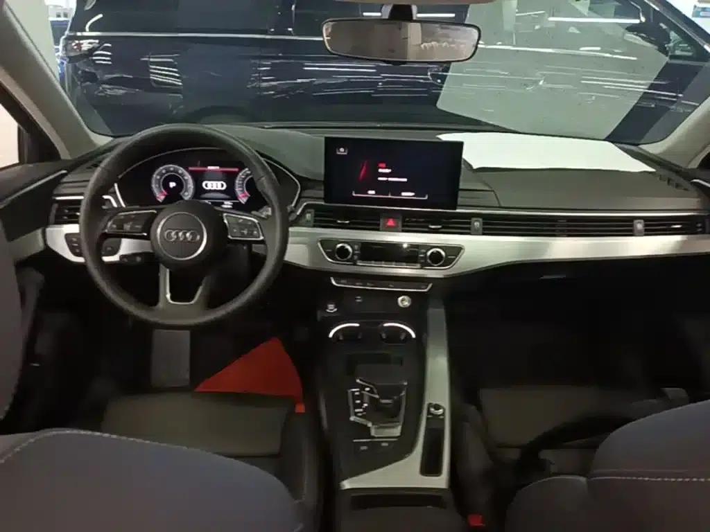 Audi A4L 2020 40 TFSI Fashion Dynamic Edition — миниатюра 10