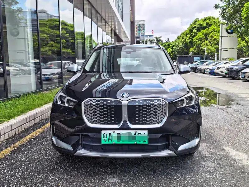 BMW iX1 2023 xDrive30L X Design Package — миниатюра 2