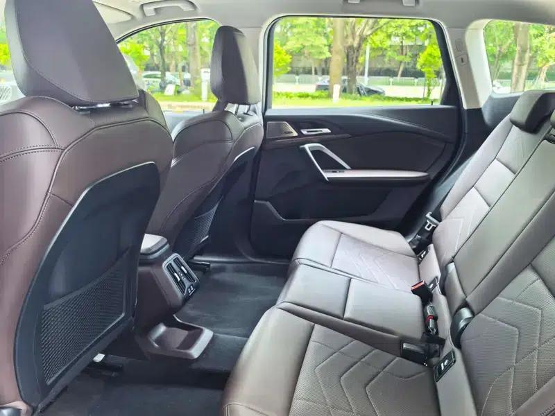 BMW iX1 2023 xDrive30L X Design Package — миниатюра 15