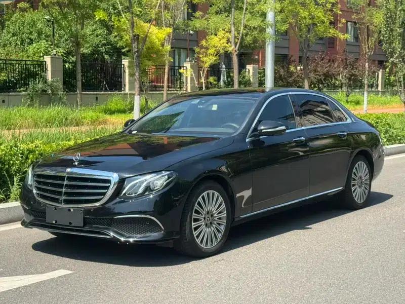 Mercedes-Benz E-Class 2020 E 300 L Fashion Edition — миниатюра 1