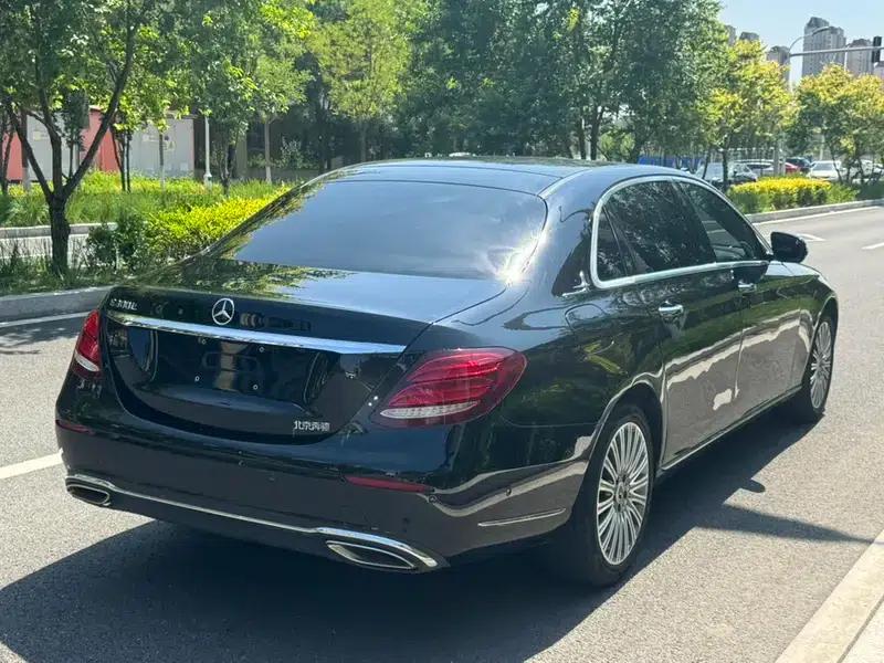Mercedes-Benz E-Class 2020 E 300 L Fashion Edition — миниатюра 7
