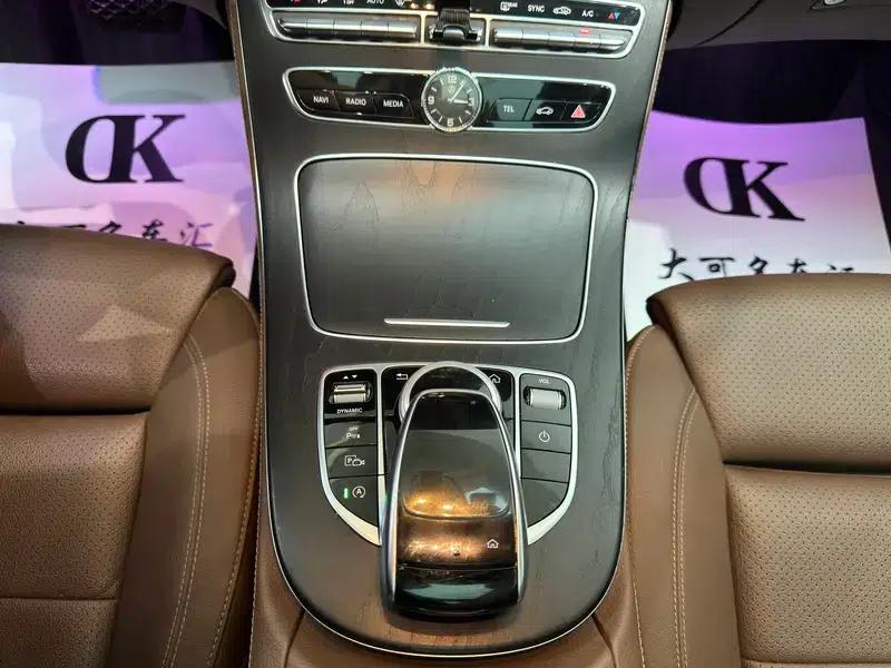 2018 Mercedes-Benz E-Class E 200 L 4MATIC — миниатюра 17