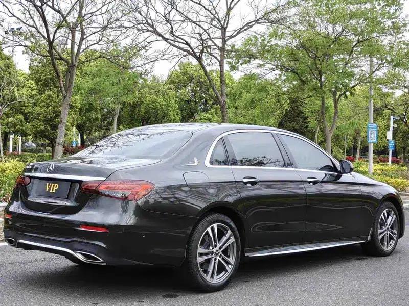 2023 Mercedes-Benz E-Class E 260 L Sport Sedan — миниатюра 6