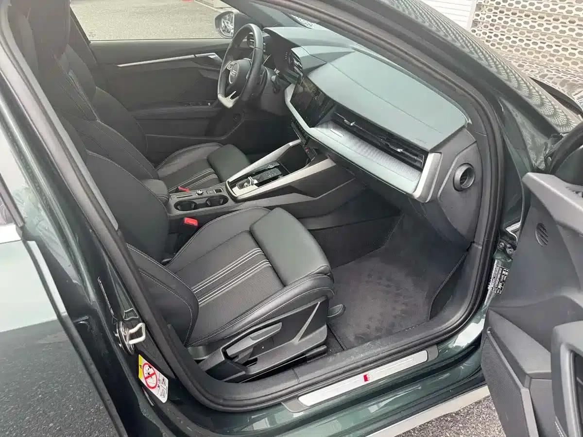 Audi A3 2024 Sportback 35 TFSI Fashion Sport — миниатюра 8