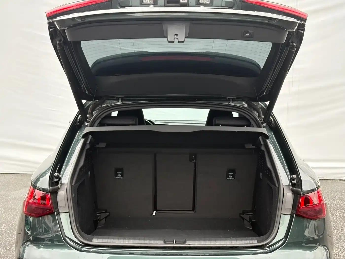 Audi A3 2022 Sportback 35 TFSI Fashion Sport — миниатюра 24