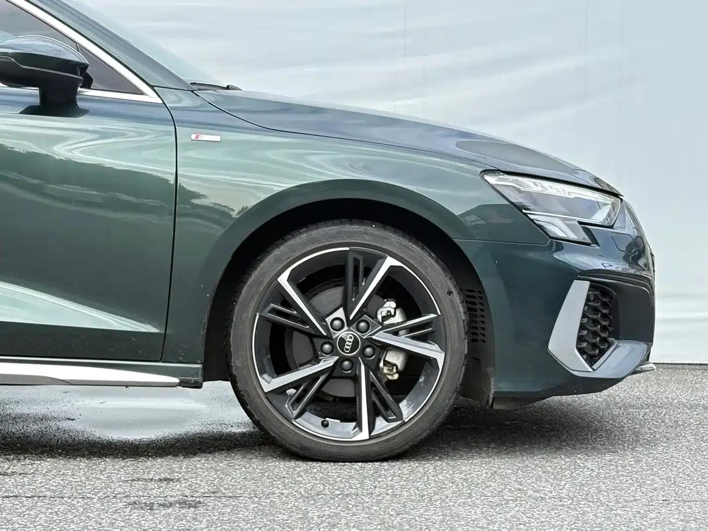 Audi A3 2022 Sportback 35 TFSI Fashion Sport — миниатюра 25
