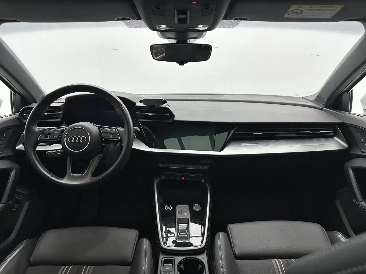 Audi A3 2022 Sportback 35 TFSI Fashion Sport — миниатюра 7
