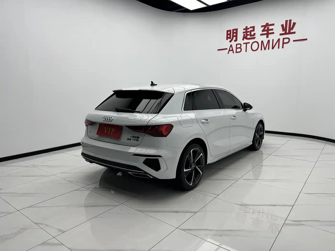 Audi A3 2022 Sportback 35 TFSI Fashion Sport — миниатюра 9