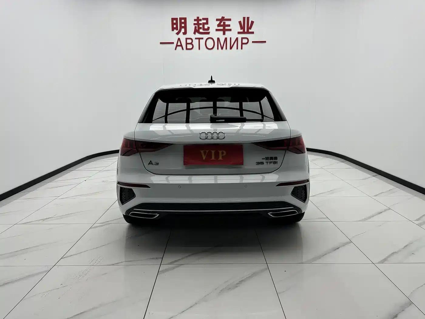Audi A3 2022 Sportback 35 TFSI Fashion Sport — миниатюра 10